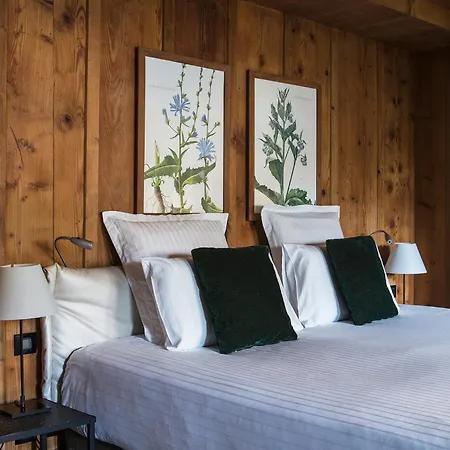 Le Hameau 1er 5*