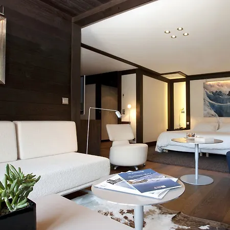 Le Hameau 1er מלון 5*