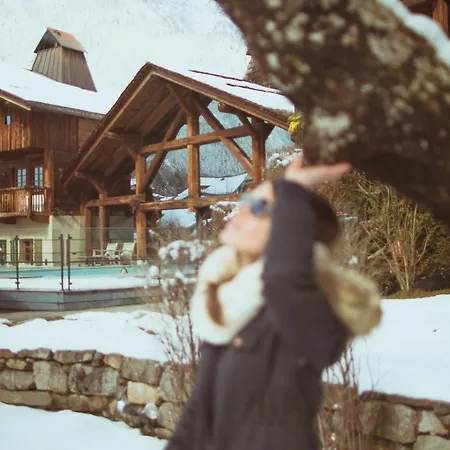 Le Hameau 1er 5*