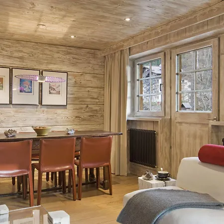Le Hameau 1er Hotel