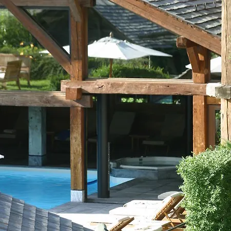 Le Hameau 1er שאמוני