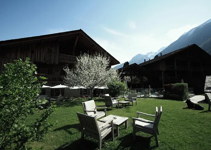Le Hameau 1er - Relais & Chateaux Hotel