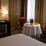 Отель Le Hameau 1er - Relais & Chateaux