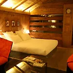 Отель Le Hameau 1er - Relais & Chateaux