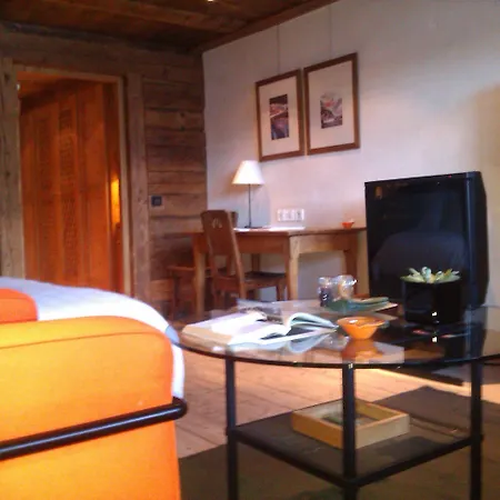 Otel Le Hameau 1er - Relais & Chateaux