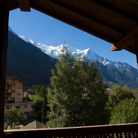 Otel Le Hameau 1er - Relais & Chateaux