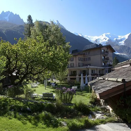Hotel Le Hameau 1er - Relais & Chateaux